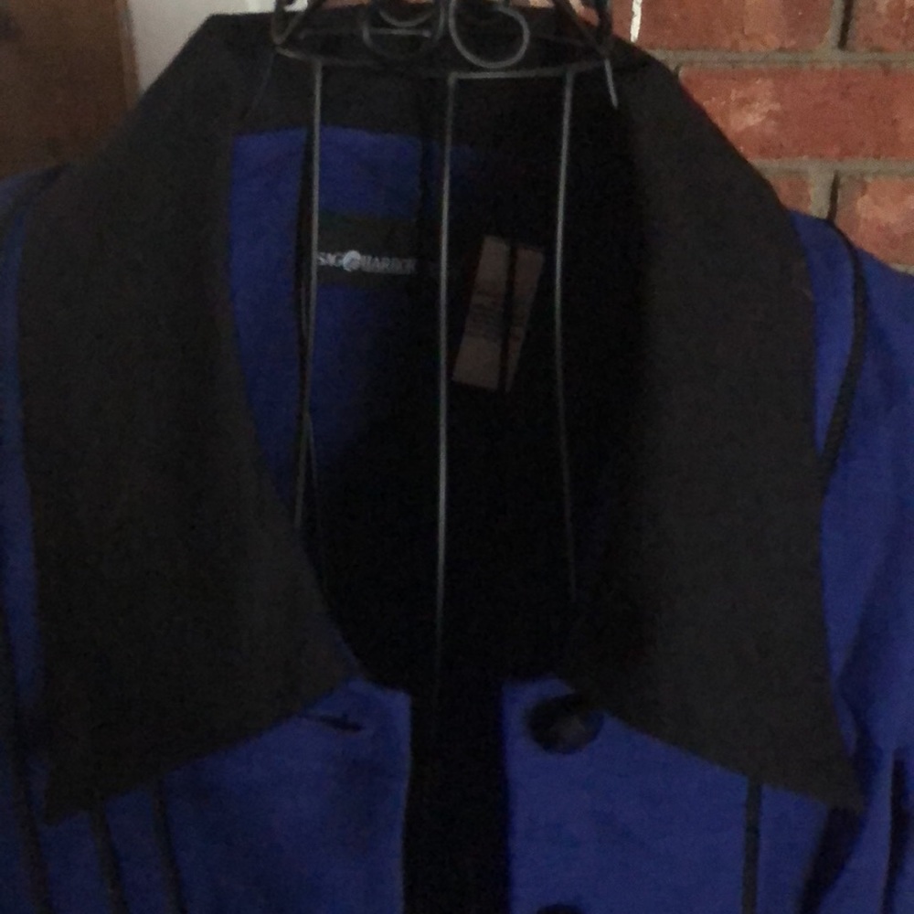 Blouse - Picture 2 of 5